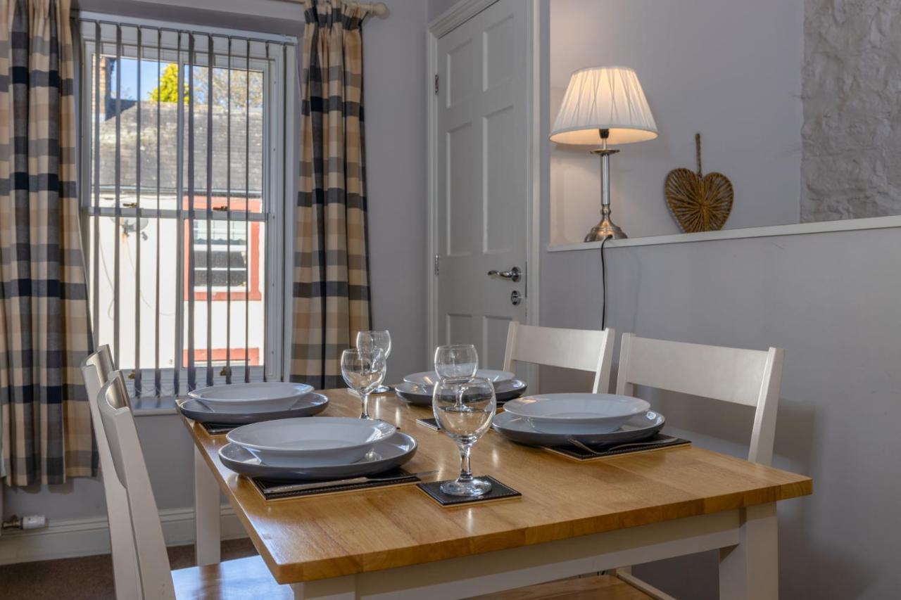 Brampton Holiday Homes - The Mews Apartment Esterno foto