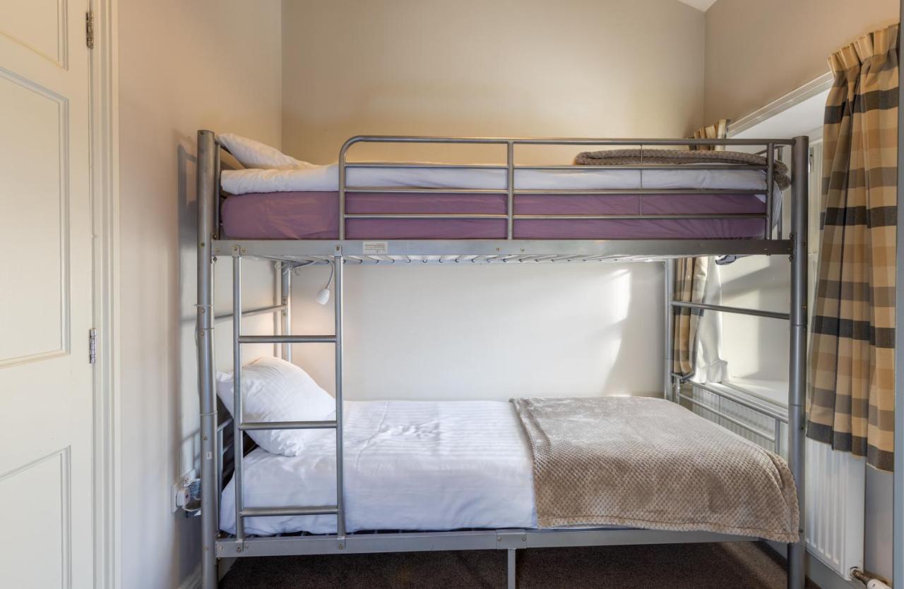 Brampton Holiday Homes - The Mews Apartment Esterno foto
